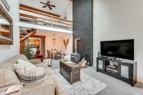 Bartlett Condo 1 Mi to Attitash Mountain Resort!